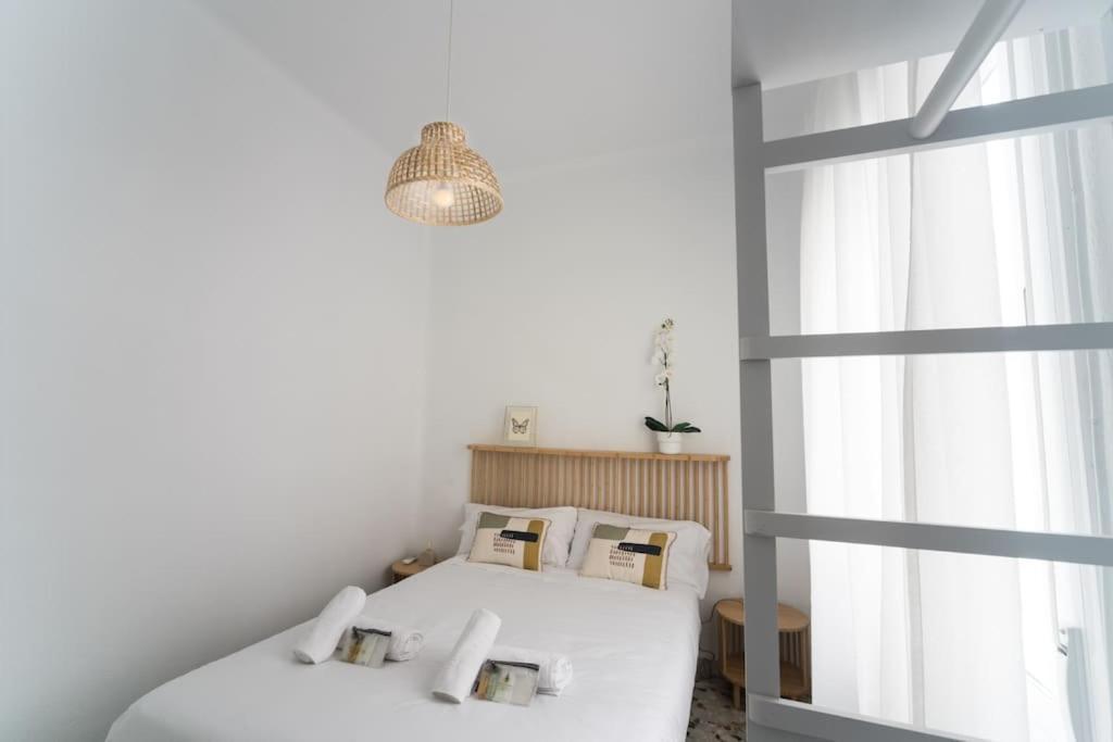 Atico Ispal Con Terraza En Centro Seville Ngoại thất bức ảnh