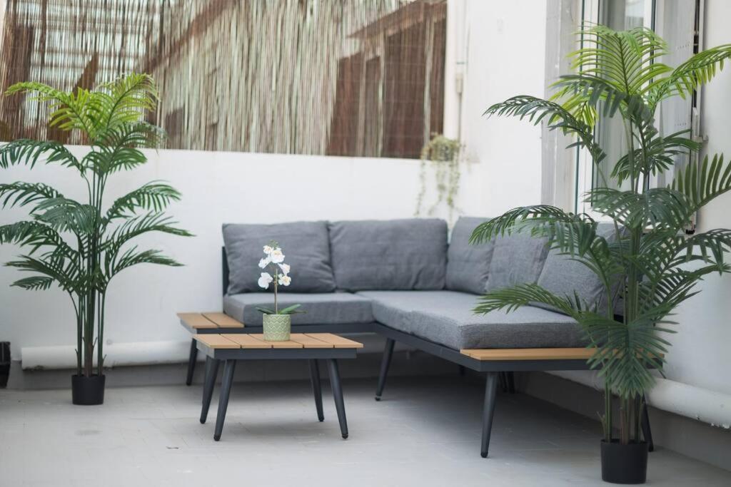 Atico Ispal Con Terraza En Centro Seville Ngoại thất bức ảnh