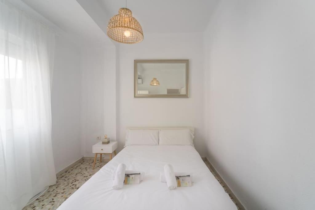Atico Ispal Con Terraza En Centro Seville Ngoại thất bức ảnh